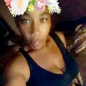 Meet your Posher, Tashaela